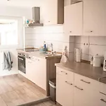 Haus Morgentau Mit Garten In Zentraler Lage * カッセル