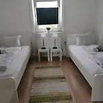 Haus Morgentau Mit Garten In Zentraler Lage *