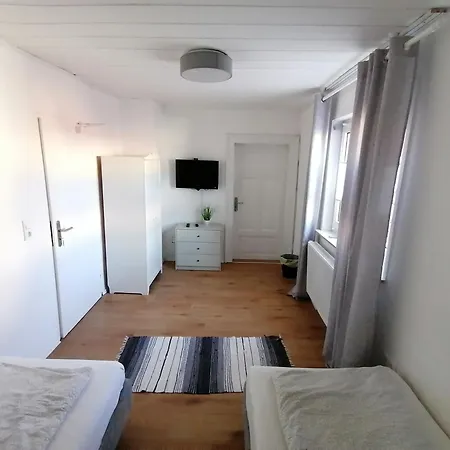 Haus Morgentau Mit Garten In Zentraler Lage *