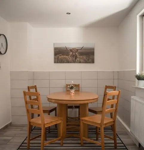 Haus Morgentau Mit Garten In Zentraler Lage * Kassel